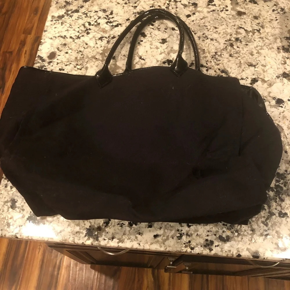 Victoria’s Secret Dubai Large VS black canvas tote - Picture 3 of 10